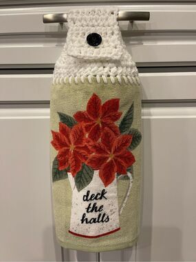 Crochet Top Kitchen Towel-Poinsettias/ Deck The Halls